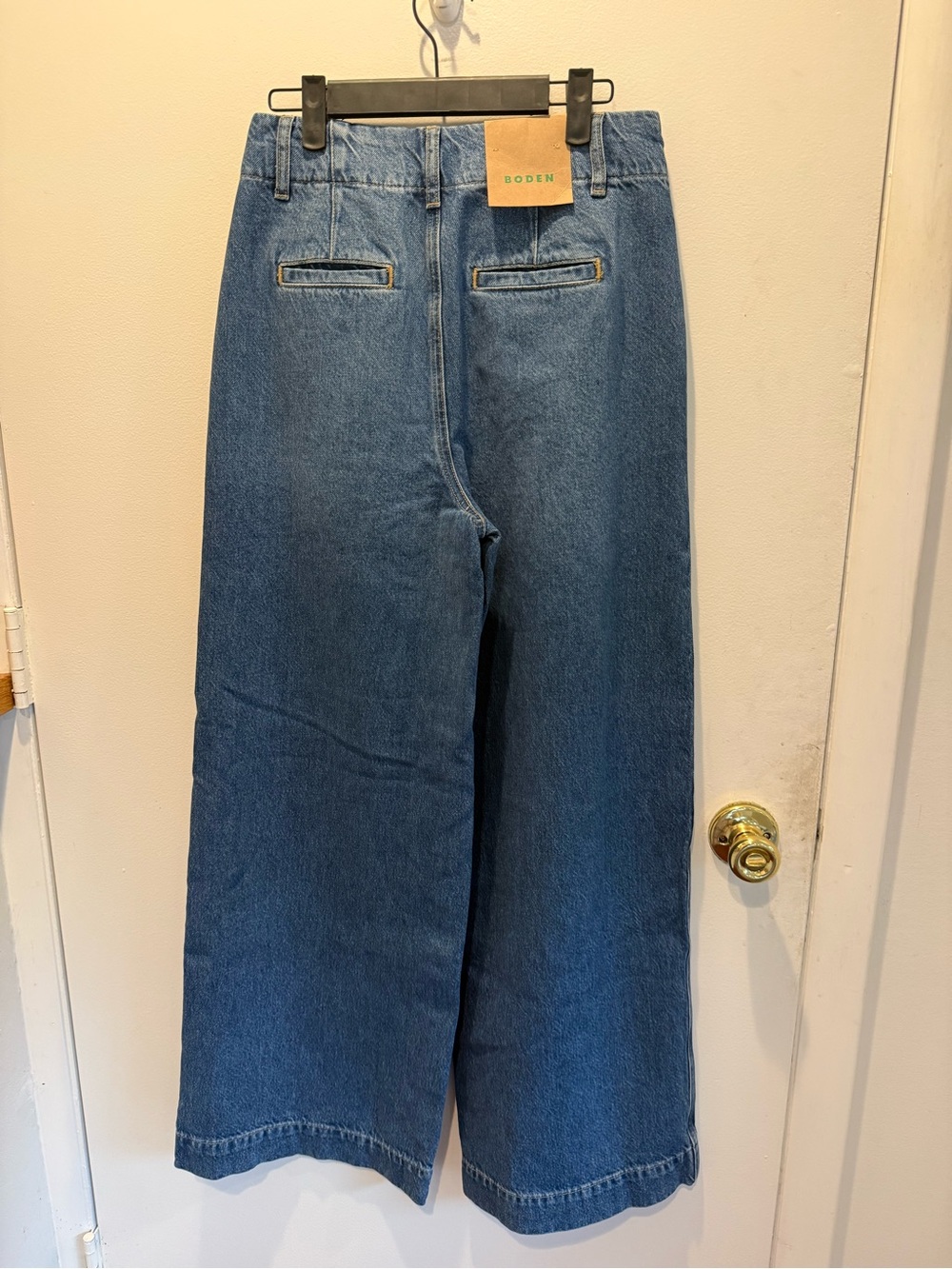 Boden Mid Vintage Stitch Detail Wide-Leg Jeans in Blue - Picture 5 of 5